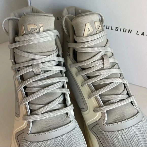 APL Techloom Defender High Top
Sneaker Clay Pristine Color Men Size 8.5 New - Picture 7 of 11